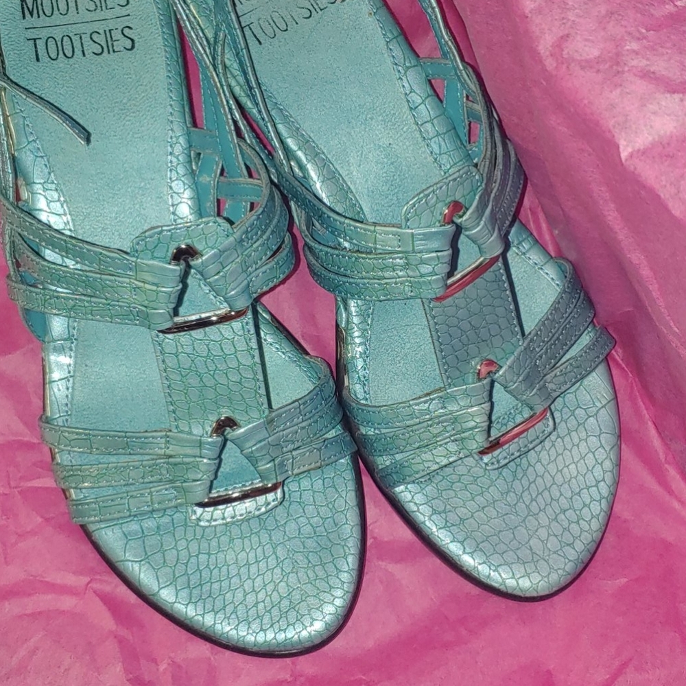 Mootsie Tooties blue Sandals - Picture 2 of 9